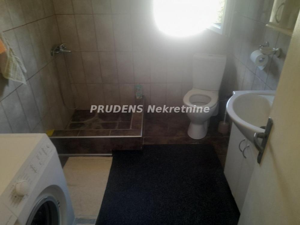 Slika 10 - Vidovdanska,  Kuća na prodaju, 111m2, 235.000€