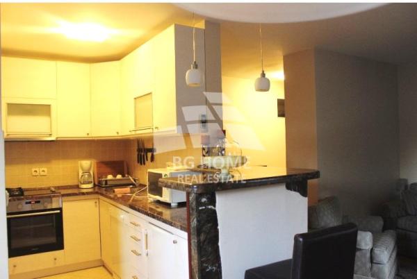 Slika 1 - Učiteljska, Dvoiposoban stan na prodaju, 176m2, 299.000€