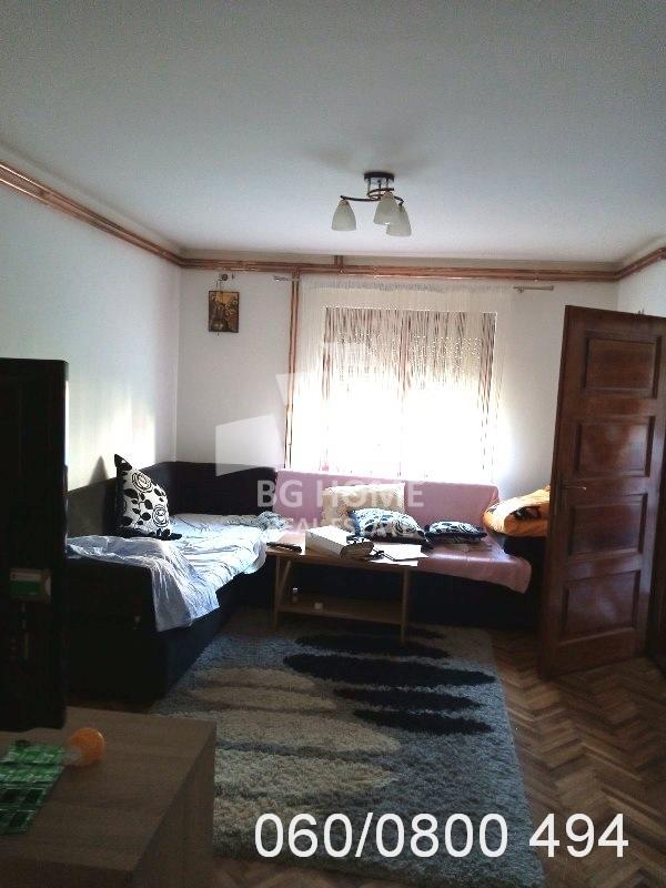 Slika 1 - Mihaila Šolohova,  Kuća na prodaju, 160m2, 300.000€