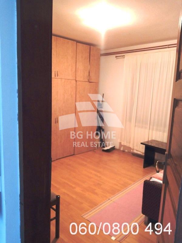 Slika 2 - Mihaila Šolohova,  Kuća na prodaju, 160m2, 300.000€