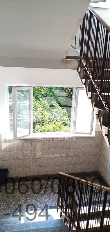 Slika 10 - Beogradska,  Lokal za izdavanje, 104m2, 1.700€