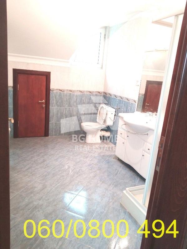 Slika 11 - Zrenjaninski put,  Lokal za izdavanje, 936m2, 6.300€