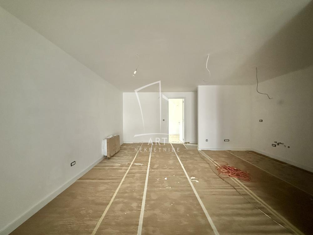 Slika 10 - Loznička, Četvorosoban stan na prodaju, 122m2, 549.000€