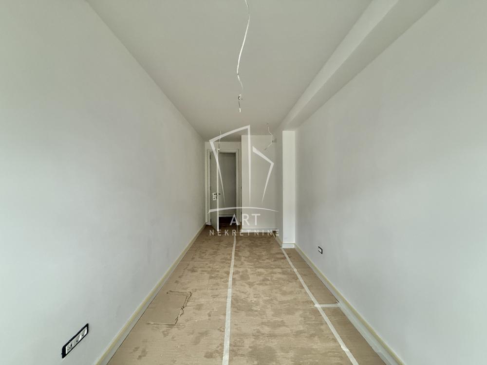 Slika 3 - Loznička, Četvorosoban stan na prodaju, 122m2, 549.000€