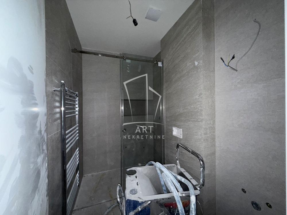 Slika 10 - Loznička, Četvorosoban stan na prodaju, 130m2, 520.000€