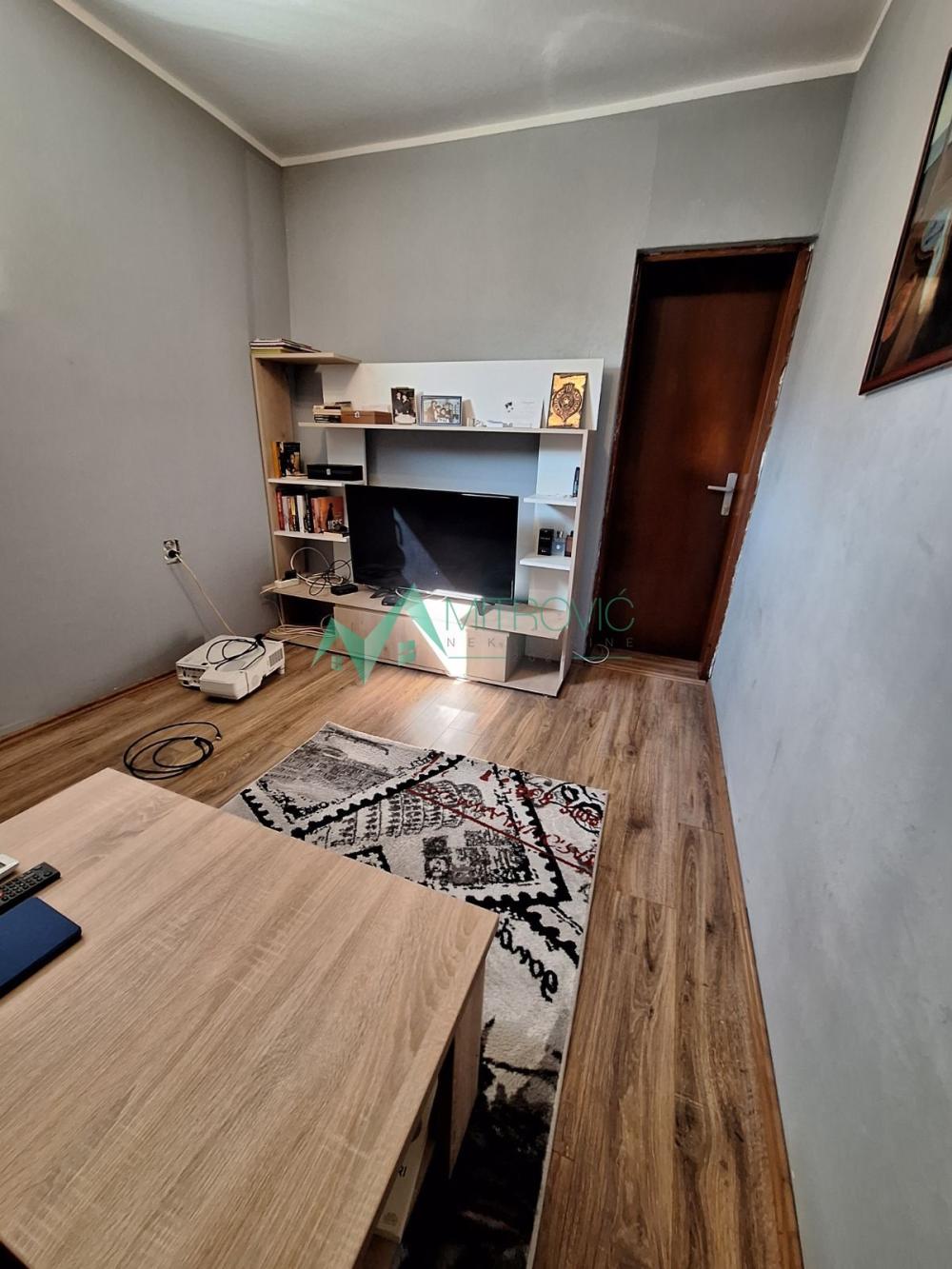 Slika 7 - Trosoban stan za izdavanje, 70m2, 400€