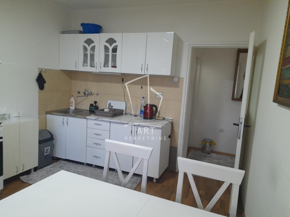 Slika 2 - Patrisa Lumumbe, Dvosoban stan na prodaju, 51m2, 165.000€