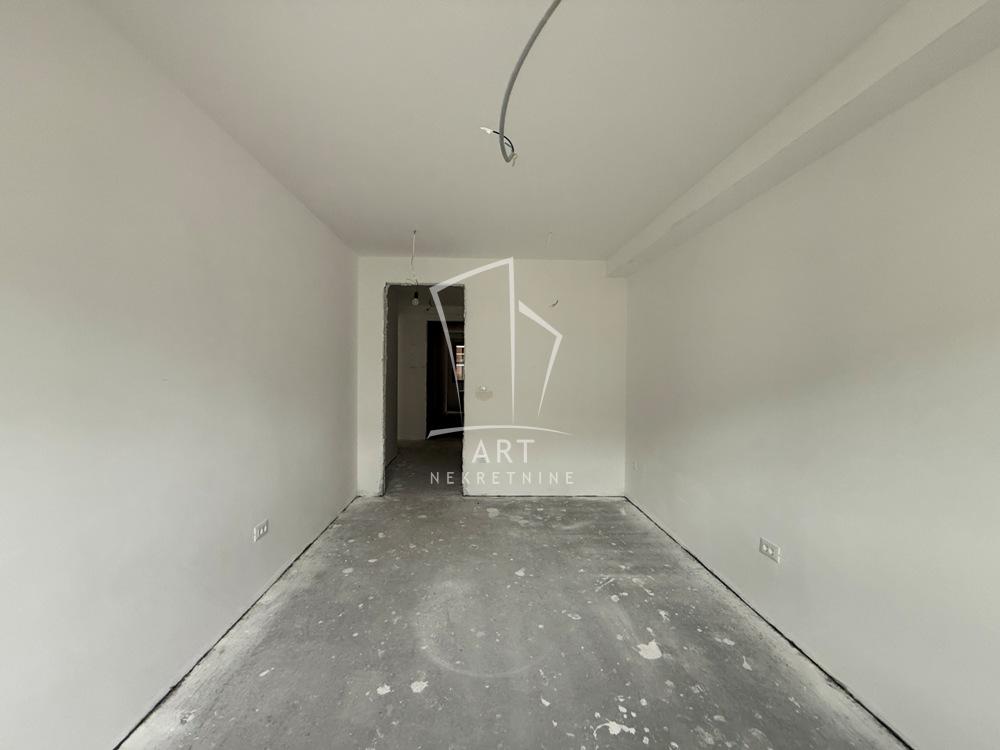 Slika 8 - Loznička, Četvorosoban stan na prodaju, 142m2, 639.000€