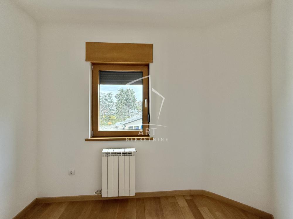 Slika 7 - Milisava Đurovića, Dvoiposoban stan na prodaju, 47m2, 151.545€