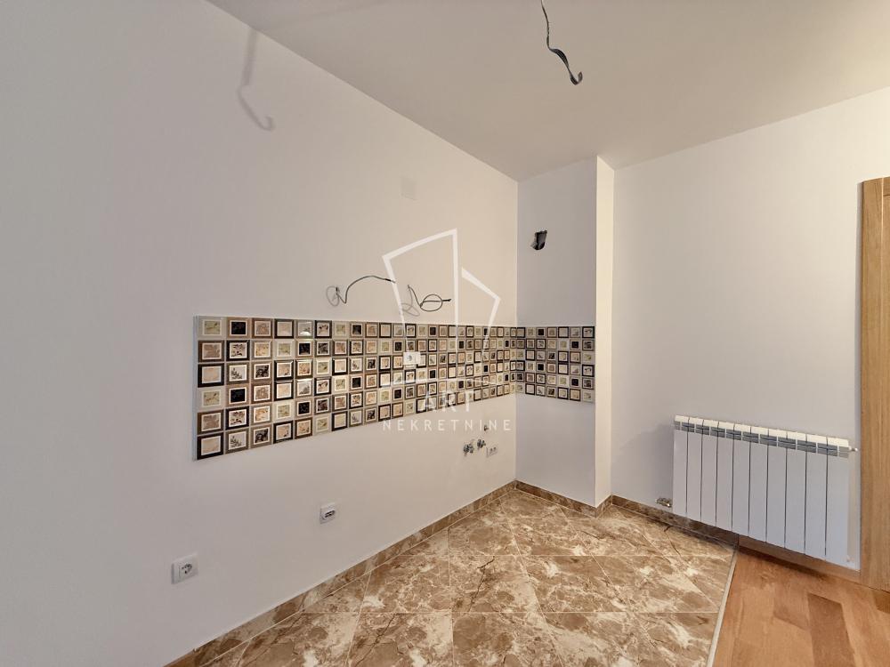 Slika 8 - Milisava Đurovića, Dvoiposoban stan na prodaju, 47m2, 151.545€