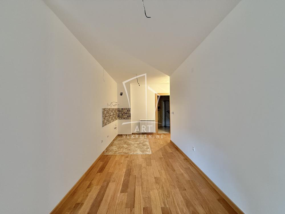 Slika 3 - Milisava Đurovića, Dvoiposoban stan na prodaju, 47m2, 151.545€