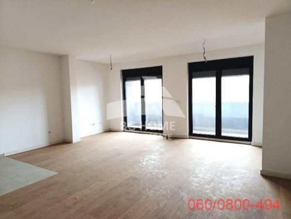 Glavna slika -Južni Bulevar, Dvoiposoban stan na prodaju, 98m2, 350.000€