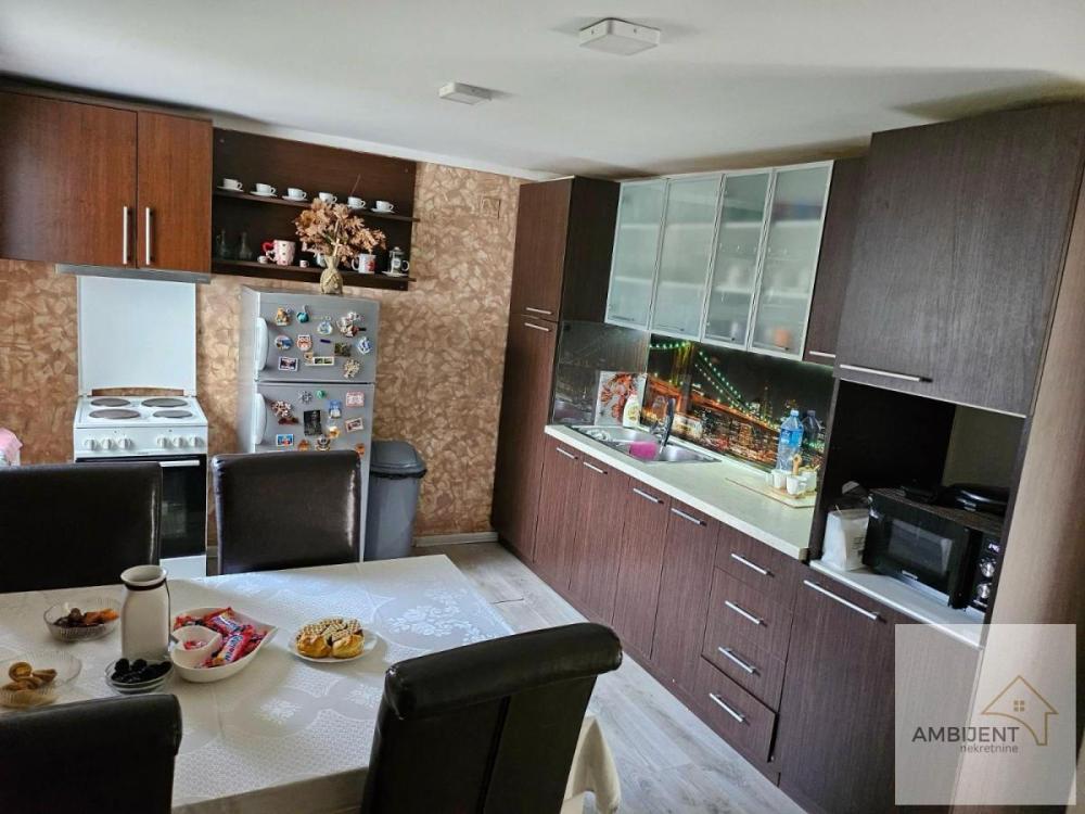 Slika 7 -  Kuća na prodaju, 240m2, 250.000€