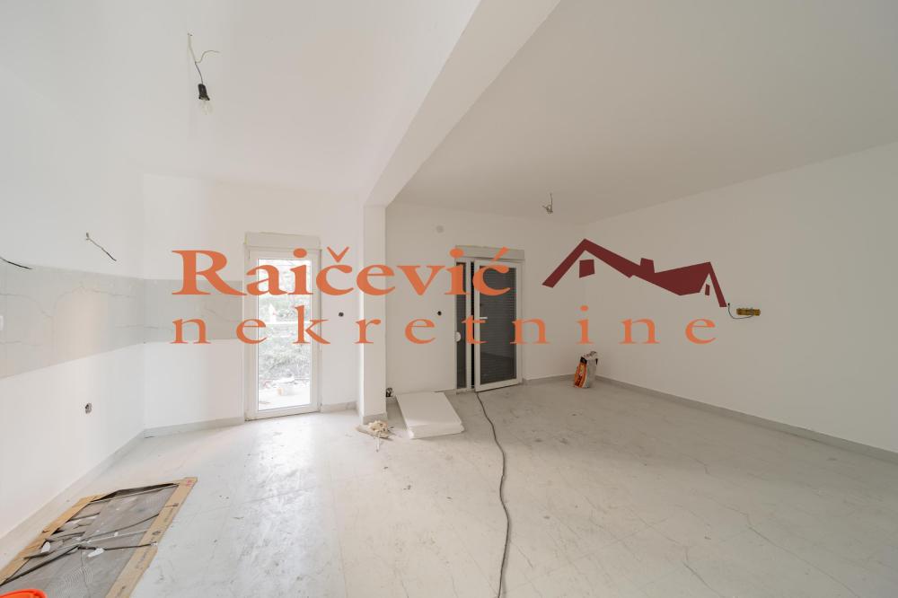 Slika 1 - Kaludjerica, Trosoban stan na prodaju, 82m2, 152.600€