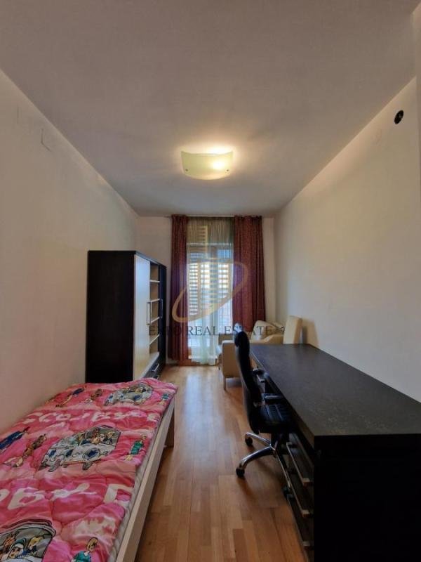 Slika 11 - Trosoban stan za izdavanje, 80m2, 650€