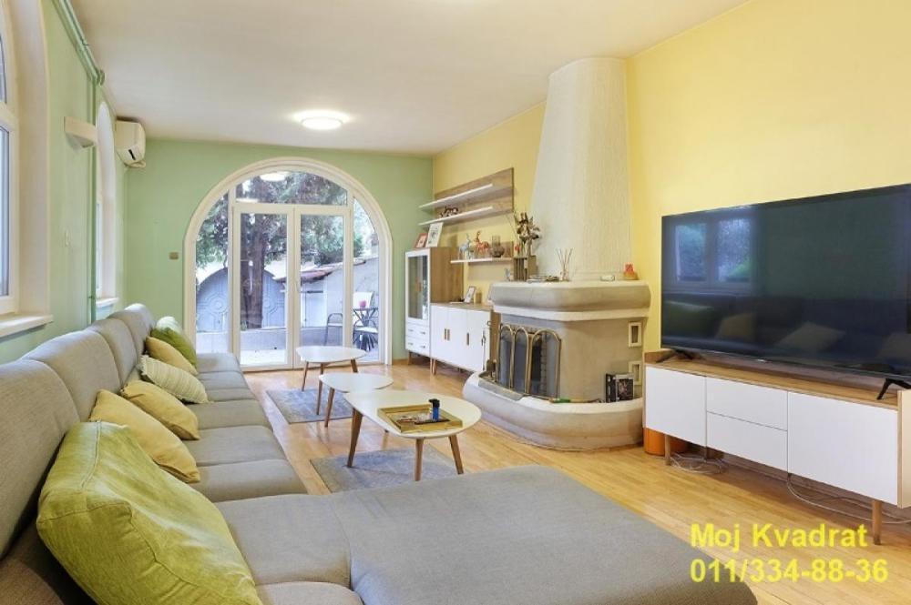 Glavna slika - Kuća na prodaju, 205m2, 360.000€