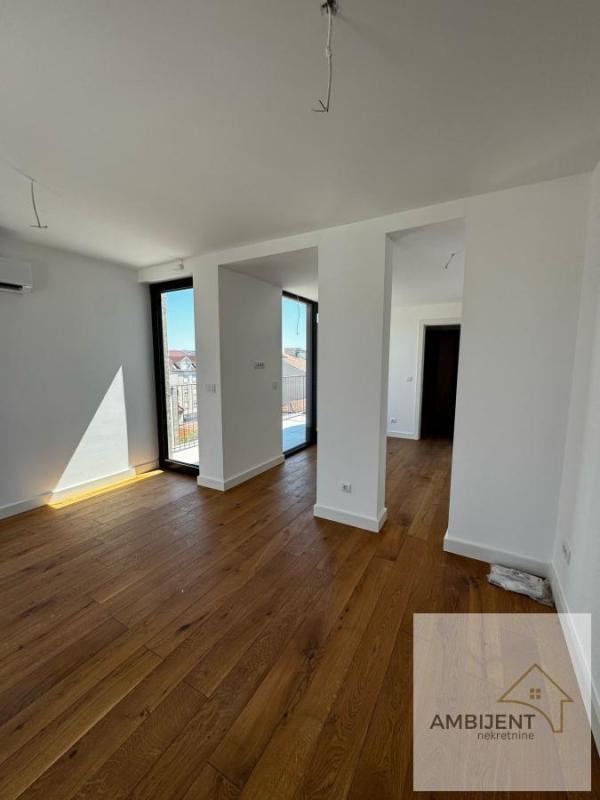 Slika 2 - Petosoban stan na prodaju, 183m2, 560.000€
