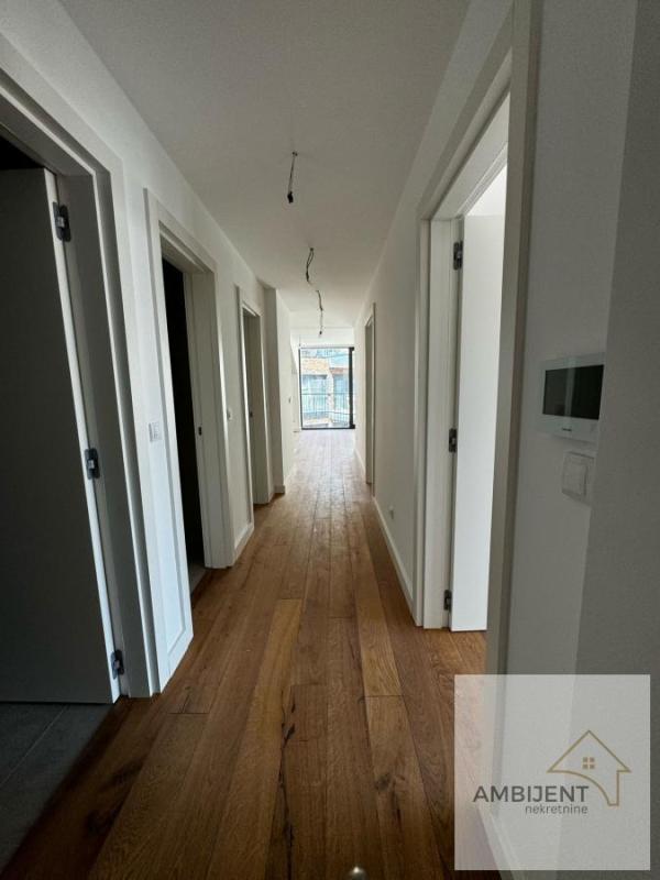 Slika 5 - Petosoban stan na prodaju, 183m2, 560.000€