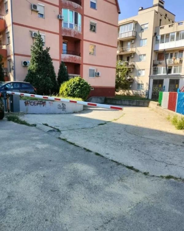 Slika 8 -  Lokal na prodaju, 180m2, 180.000€