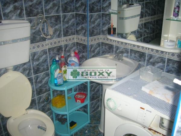 Slika 9 -  Kuća na prodaju, 270m2, 230.000€