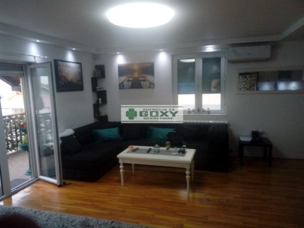 Slika 3 - Ugrinovacki put 19 deo, Trosoban stan na prodaju, 75m2, 105.000€