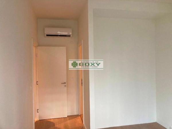 Slika 2 - Vudroa Vilsona, Trosoban stan na prodaju, 88m2, 594.000€