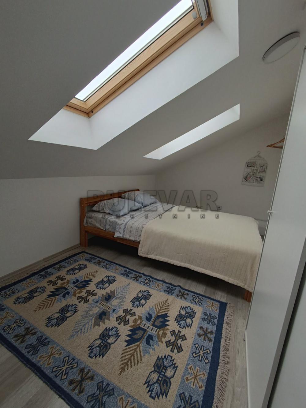 Slika 6 - Trg kralja Aleksandra Ujedinitelja, Jednoiposoban stan za izdavanje, 35m2, 350€