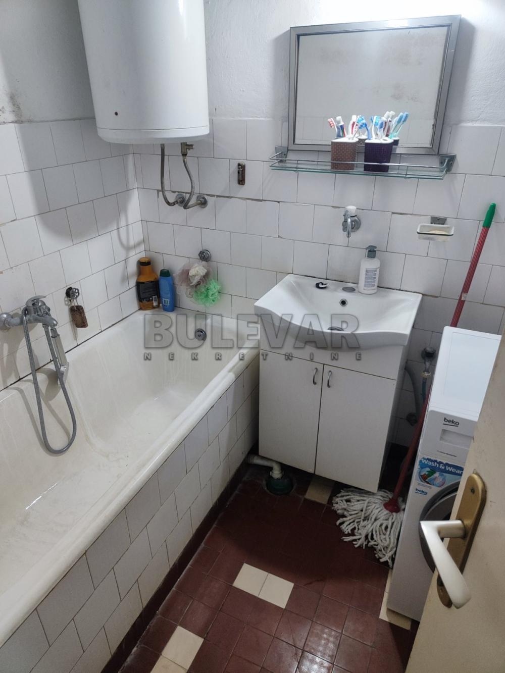 Slika 10 - Bulevar dr Zorana, Dvoiposoban stan za izdavanje, 72m2, 380€