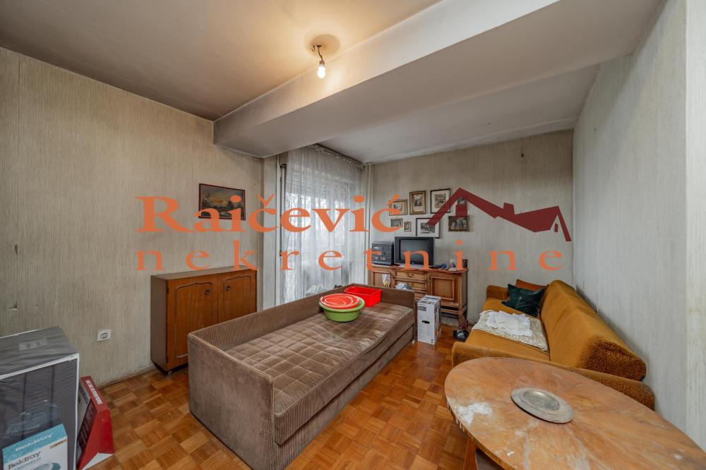 Slika 11 - Bulevar despota Stefana, Trosoban stan na prodaju, 85m2, 275.000€