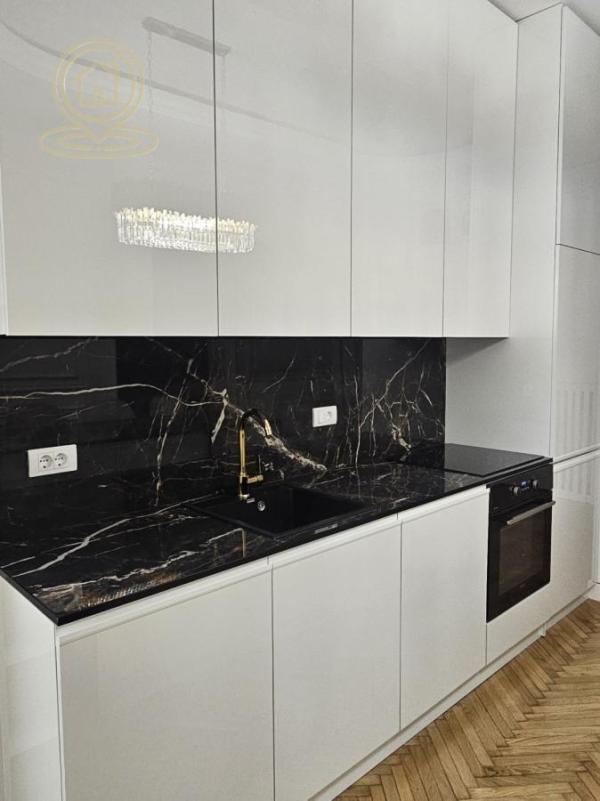 Slika 1 - Trosoban stan za izdavanje, 107m2, 1.500€