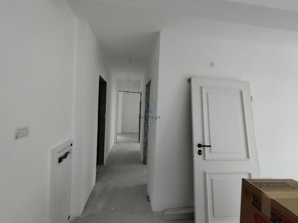 Slika 9 - Troiposoban stan na prodaju, 75m2, 262.500€