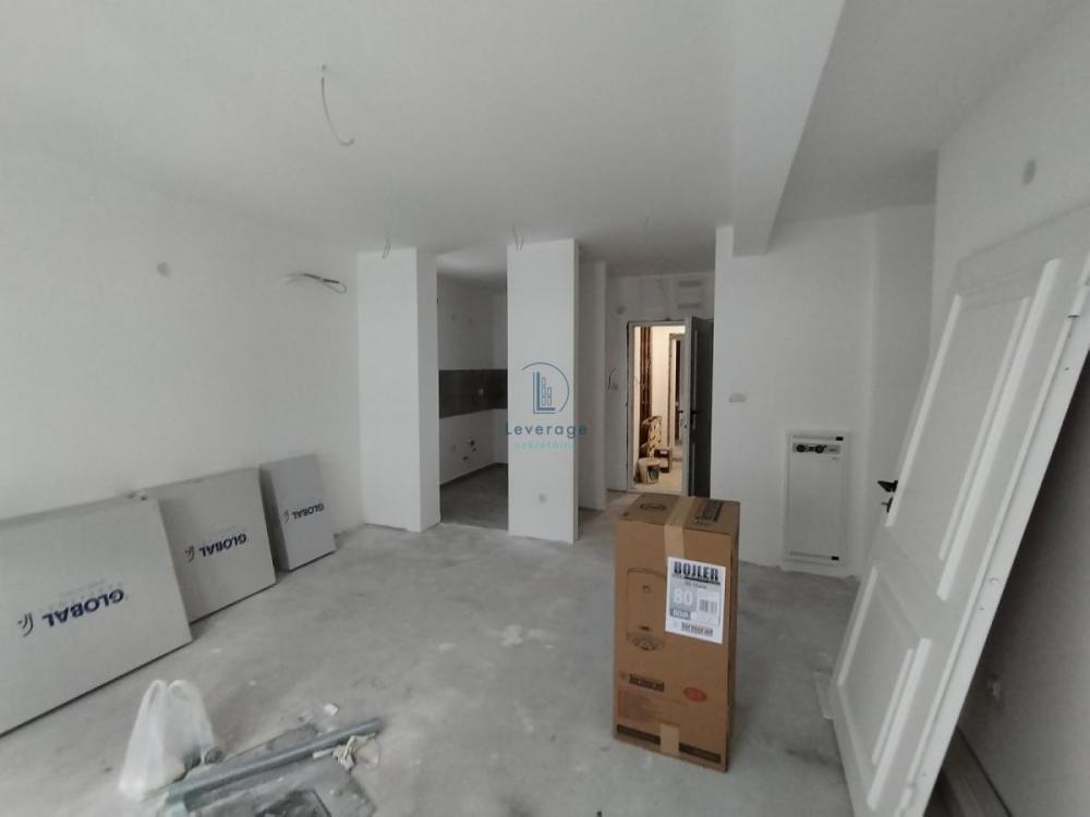 Slika 4 - Troiposoban stan na prodaju, 75m2, 262.500€