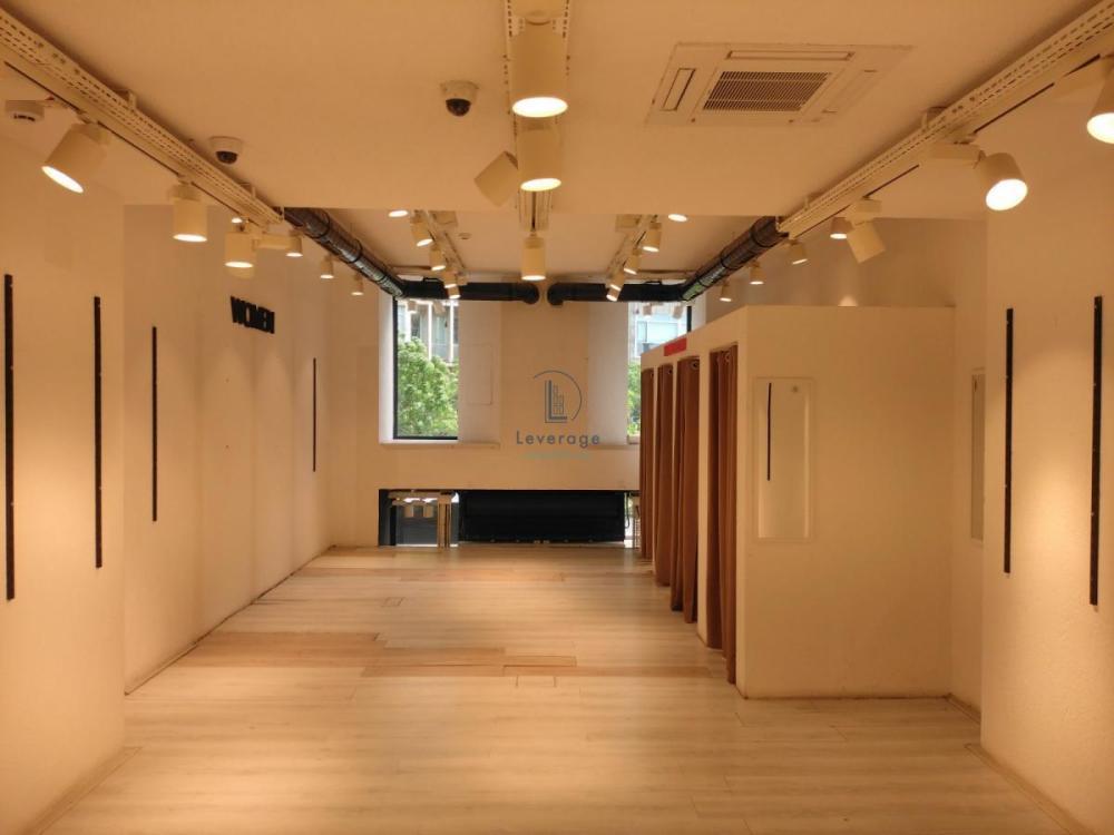 Glavna slika - Lokal za izdavanje, 210m2, 10.000€