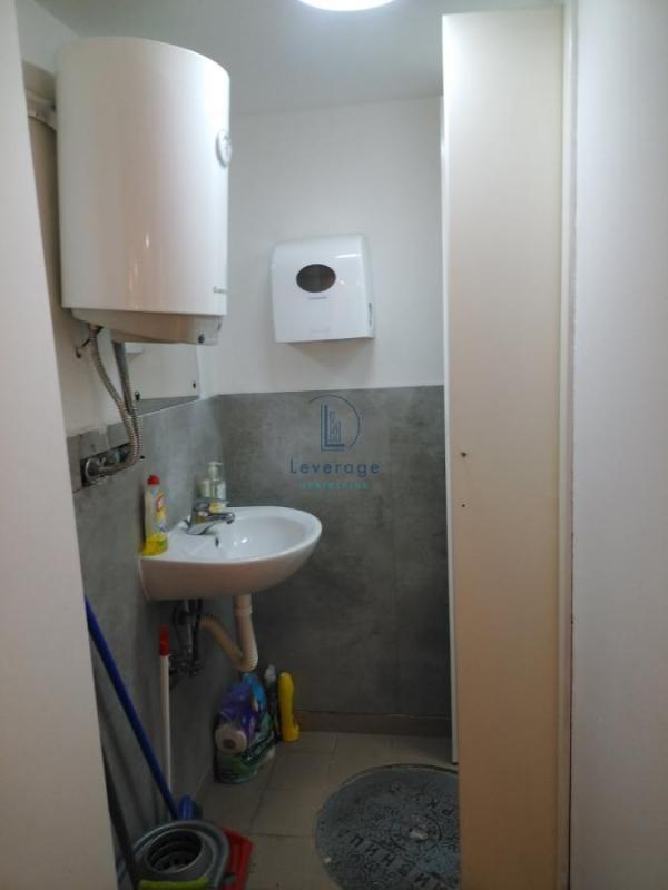 Slika 8 -  Lokal za izdavanje, 210m2, 10.000€