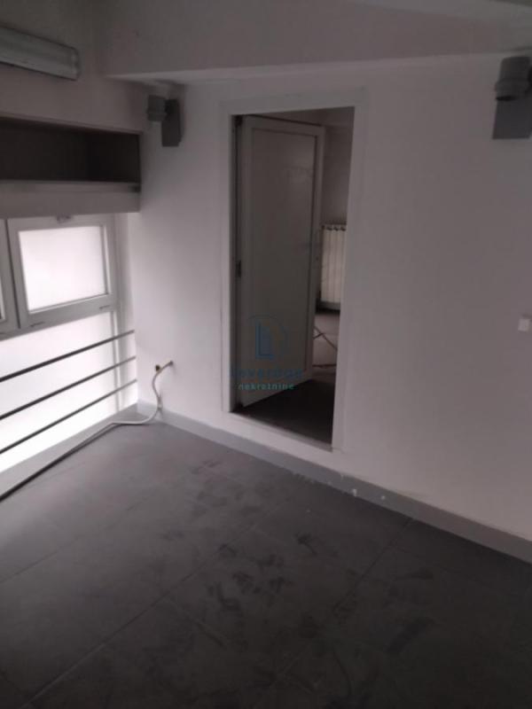 Slika 3 -  Lokal za izdavanje, 215m2, 3.300€