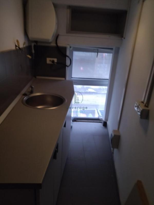 Slika 4 -  Lokal za izdavanje, 215m2, 3.300€