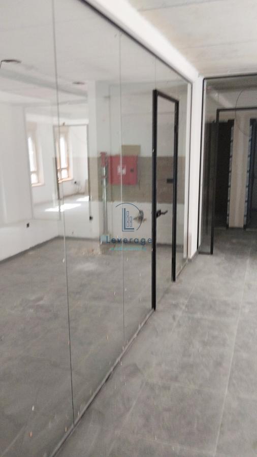 Slika 8 - Bulevar heroja sa Košara,  Lokal za izdavanje, 237m2, 4.000€