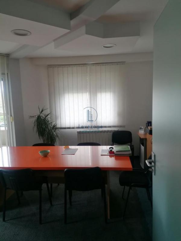 Slika 8 - Bokeljska,  Lokal za izdavanje, 171m2, 1.900€
