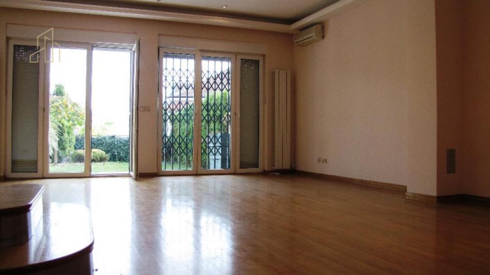 Slika 1 -  Kuća na prodaju, 200m2, 750.000€