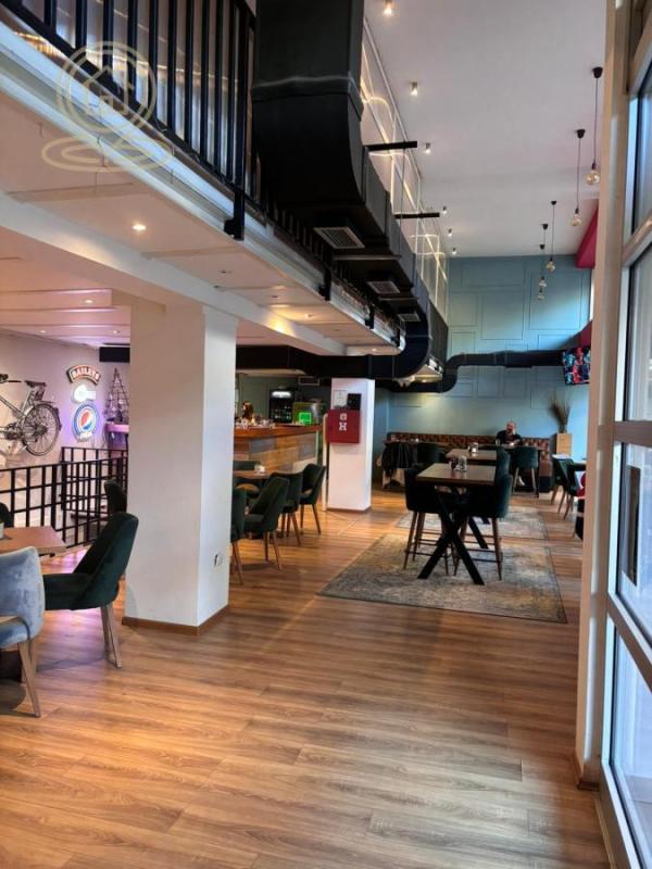 Slika 4 -  Lokal za izdavanje, 390m2, 3.900€