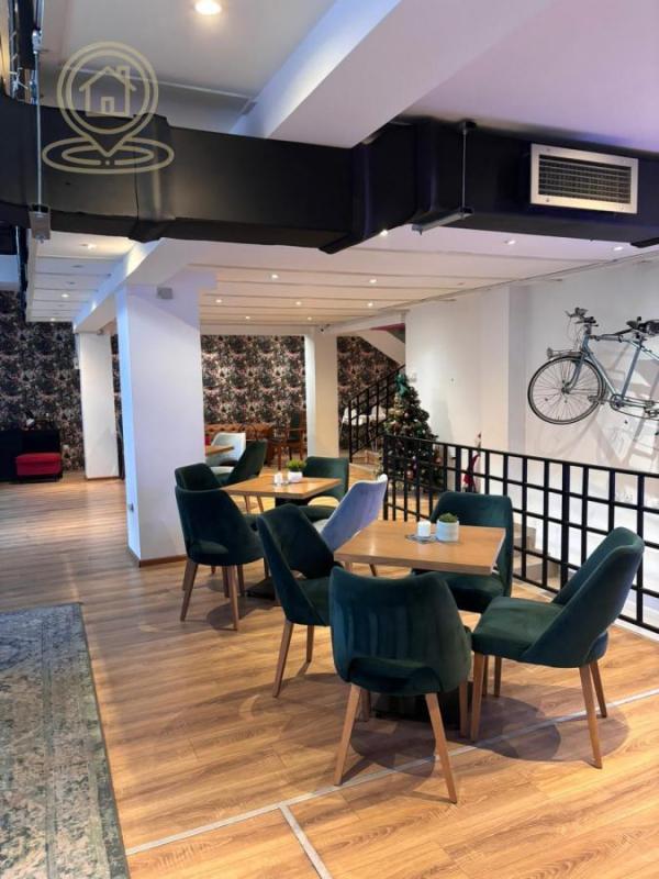 Slika 2 -  Lokal za izdavanje, 390m2, 3.900€