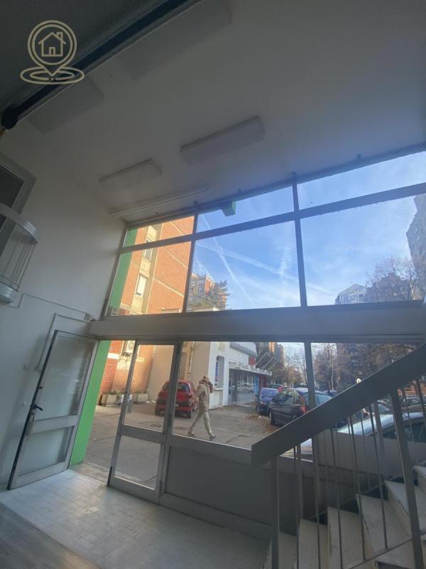 Slika 9 -  Lokal za izdavanje, 240m2, 1.500€