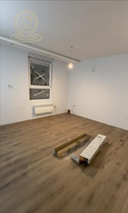 Slika 1 -  Lokal za izdavanje, 300m2, 2.000€