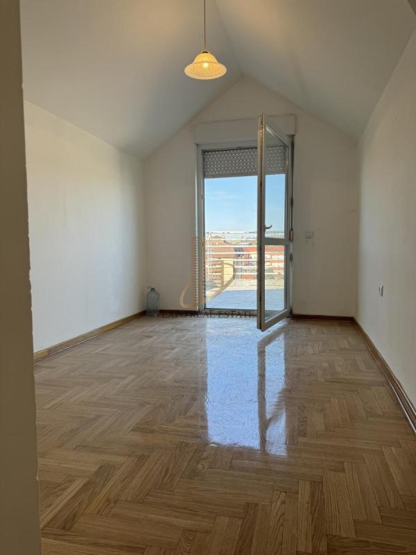 Slika 8 - Trosoban stan na prodaju, 83m2, 205.000€