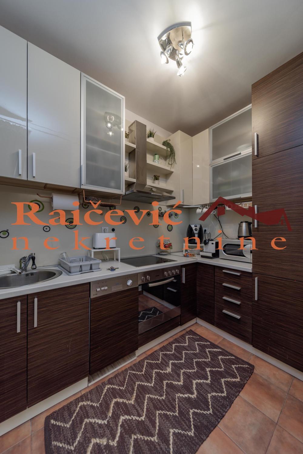 Slika 6 - Vojvode Supljikca, Trosoban stan na prodaju, 80m2, 350.000€