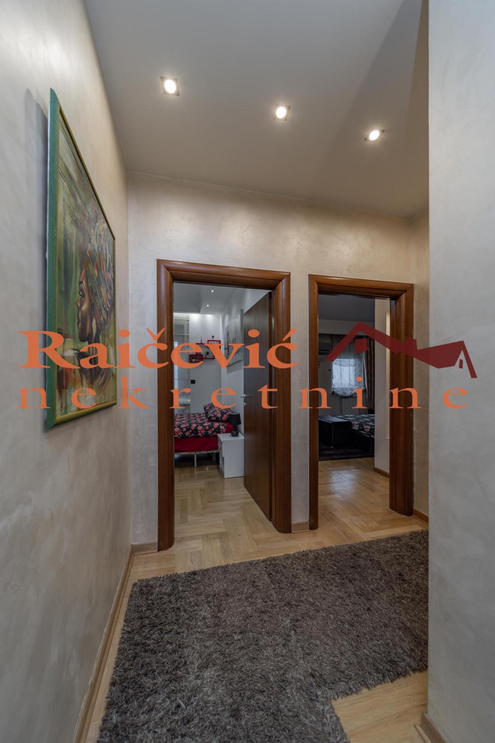 Slika 9 - Vojvode Supljikca, Trosoban stan na prodaju, 80m2, 350.000€