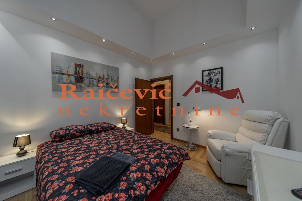 Slika 11 - Vojvode Supljikca, Trosoban stan na prodaju, 80m2, 350.000€