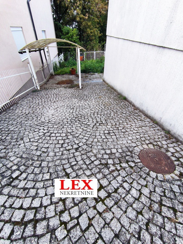 Slika 3 - DRUGOVAČKA,  Kuća na prodaju, 195m2, 184.000€