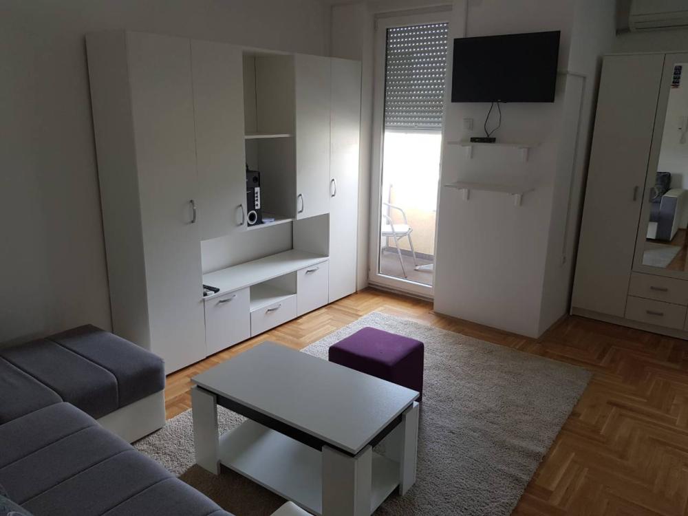 Slika 3 - Vuka Karadžića 20, Jednosoban stan za izdavanje, 30m2, 320€