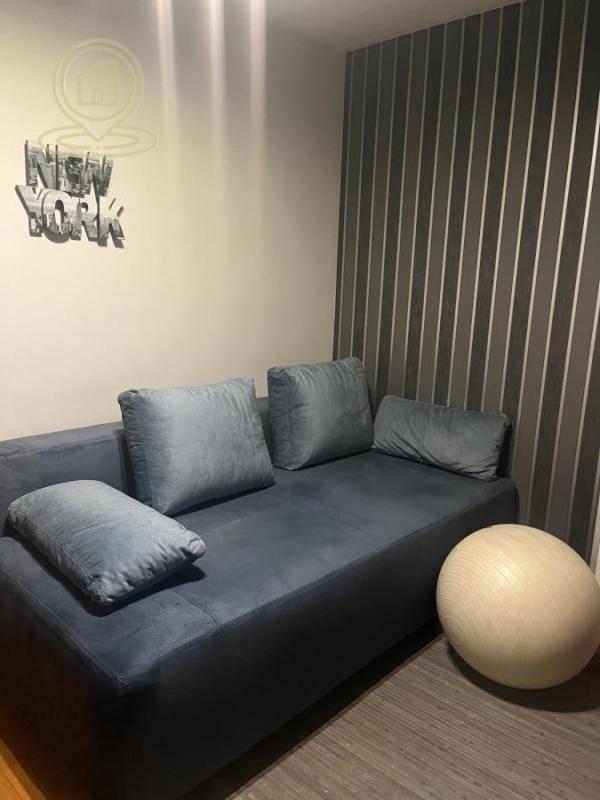 Glavna slika -Četvorosoban stan za izdavanje, 100m2, 1.200€